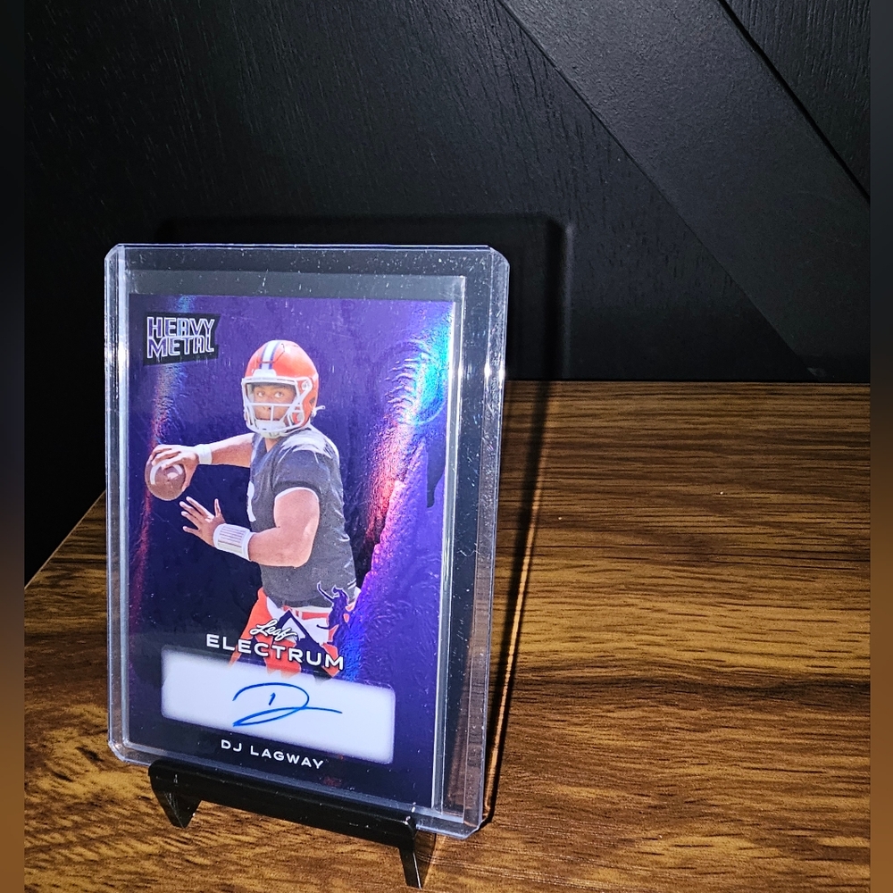 DJ Lagway 9/15 Auto Football Trading Card